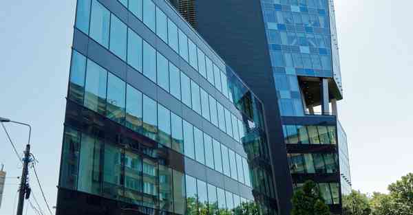 制作城市宣传海报