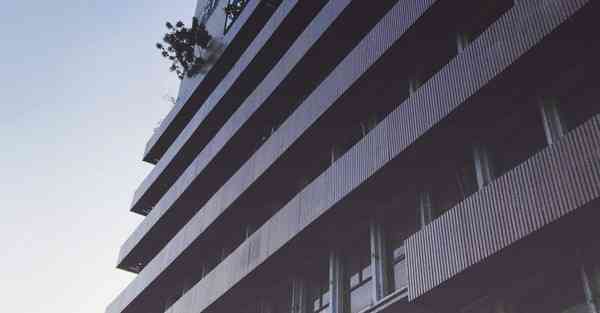 宣传片开头文字出场效果